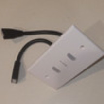 1 New 8K HDMI 2-Port Decorator Wall Plate White, Buyer&#39;s Point - $129.27 MXN