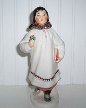 Vintage Ussr Russian Lomonosov Eskimo Inuit School Girl W/ Book - £96.11 GBP
