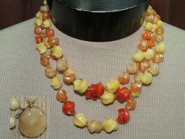 3 strand necklace 18&quot; lightweight plastic bakelite catalin vintage West ... - $24.74