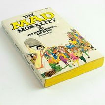 The MAD MORALITY Vintage 1972 Signet MAD Paperback. 5th Printing Vernard Eller image 3