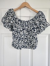 Abercrombie &amp; Fitch- Pull Over Crop Top-Medium/Navy Blue and White-Lined - £23.60 GBP