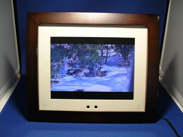 Smart Parts &quot;Sync Pix&quot; Digital Photo Frame Model (SP x 8) - $19.80