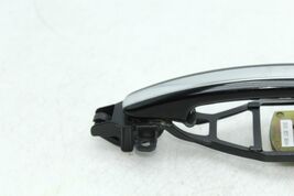 2004-2006 VOLKSWAGEN PHAETON REAR DRIVER LEFT EXTERIOR BACK DOOR HANDLE H2060 image 2
