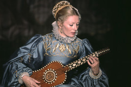 Vanessa Redgrave in Mary, Queen of Scots As Mary Stuart Playing Mandolin 24x18 P - £19.22 GBP