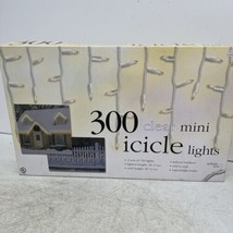 300 Clear Icicle Lights Christmas  Holiday Decor White Wire New In Box - £11.10 GBP