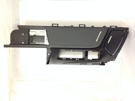 CTS 2014-19 Jet Black leather OEM console cup-holder assembly. Brick sti... - $834.18 MXN