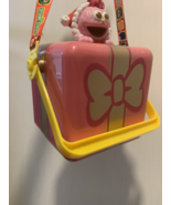 Sesame Street Popcorn Bucket Pink Present - $820.99 MXN