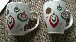 2 CALIFORNIA PANTRY Christmas Coffee Mugs Red &amp; Green Ornaments 2014 - £15.82 GBP
