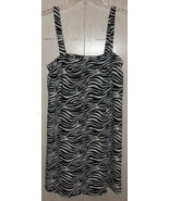 EXCELLENT WOMANS ZEBRA PRINT PLUSH COVERUP / ROBE  SIZE M/L - $31.90 CAD