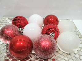 Christmas Holiday Red White Candy Cane Peppermint Tree Ornaments Decor 2.5&quot; - £12.50 GBP