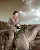 Gail Russell wears fringe buckskin outfit on horseback 1940&#39;s 4x6 inch p... - $5.99