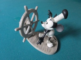 Walt Disney&#39;s Classics &quot;Steamboat Mickey&quot; Figurine Nib Original - £113.11 GBP