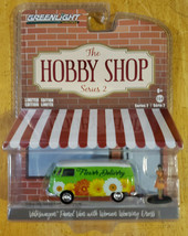 Greenlight Collectibles Hobby Shop Series 2 Volkswagen Panel Van w Female Figure - £8.02 GBP