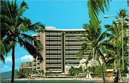 Sheraton Waikiki Hotel Island of Oahu HI Postcard PC40 - £3.92 GBP