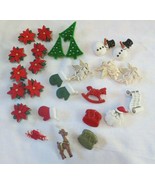 LOT OF BUTTONS/ASSORTED WINTER/CHRISTMAS BUTTONS 25+ - £7.84 GBP