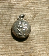 Vtg Puffy 3D Charm Sterling Silver Zodiac Virgo Virgin Mexican Aztec Mexico Gift - £32.45 GBP