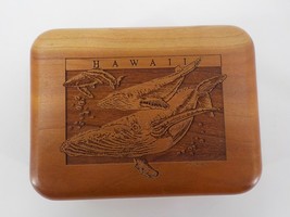 HAWAII WOODEN 3x4 CHERRY JEWELRY BOX W J. O&#39; CONNER CARVED WHALES FOAM P... - $19.99