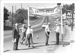 Vintage Photo Community Safety Check B&amp;W SW Portland Oregon 60s 5x7&quot; Hig... - £7.85 GBP