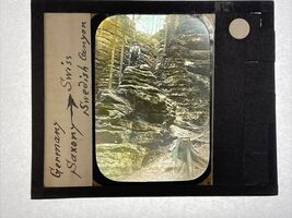 Antique Color Glass Magic Lantern Slide “Swiss Swedish Canyon” - €11,97 EUR