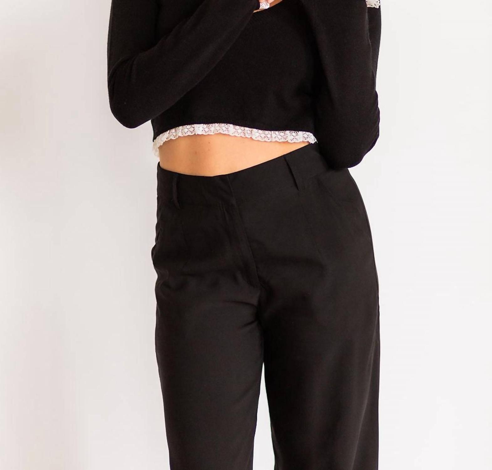 Falcon Park jillian sweater Black - $25.00