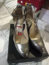 Inc International Concepts Shoe Size 10 Women Pewter Heel Pump - $6.79