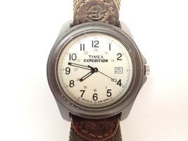TIMEX EXPEDITION INDIGLO Quartz Leather Men&#39;s Wristwatch - $27.05 CAD