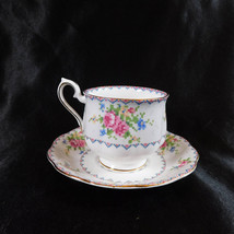 Royal Albert Footed Teacup in Petit Point # 22835 - £21.32 GBP