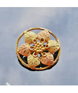 BLACK HILLS 10K YELLOW AND ROSE  and GREEN GOLD FLOWER LEAVES BROOCH PIN - $3,537.46 MXN