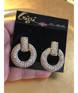 Vintage Gigi Paved Rhinstone Hoop Earrings Gold Tone - €34,94 EUR