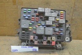 2003-2007 GMC Yukon Fuse Box Relay Junction Unit 1517711901 Module 850-12B7 - £34.55 GBP