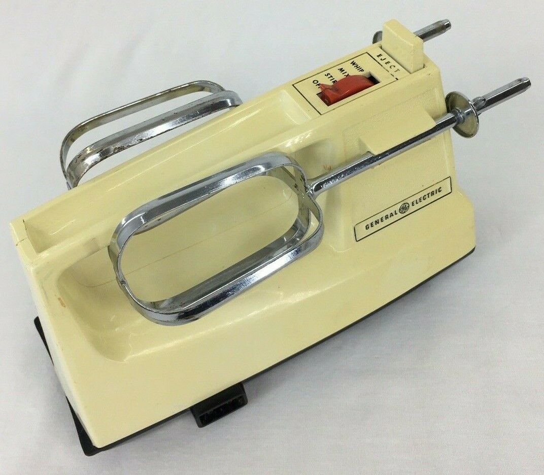 Vintage GE General Electric 3speed Hand Mixer Almond Black D1M24 Works