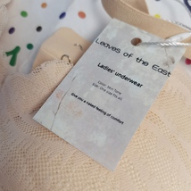 LEAVES OF THE EAST Ladies' Underwear-where comfort meets elegance image 4