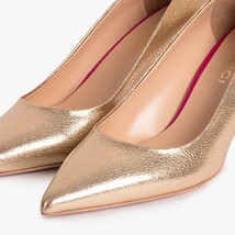 The Brunello Gold Leather Pump Women Shoe image 3