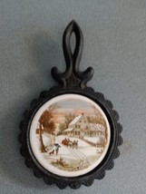 Vintage Cast iron trivet, 1970’s Currier&amp;Ives The Homestead In Winter - £3.70 GBP