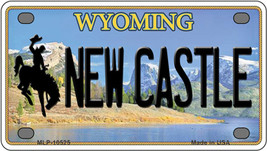 New Castle Wyoming Novelty Mini Metal License Plate Tag - $20.46 CAD