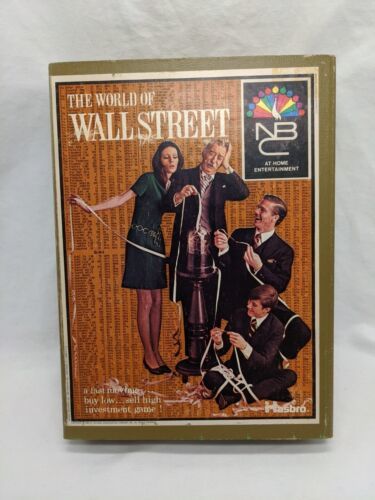 Vintage Hasbro The World Of Wall Street NBC At Home Entertainment Booksh... - $10.82