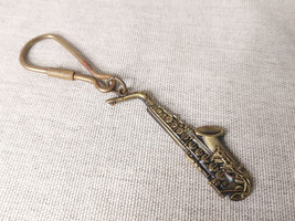 Vintage Saxaphone Metal Keyring - £15.97 GBP