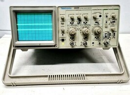 Tektronix 2225 Dual Channel Oscilloscope 50 Mhz For Parts - $1,833.63 MXN