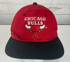 Vintage Chicago Bulls NBA Plain Logo Snapback Hat Sports Specialties Script  - £77.84 GBP
