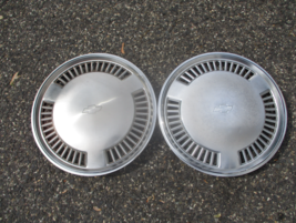 Genuine 1984 to 1989 Chevy Celebrity 14 inch metal hubcaps wheel covers 14055912 - £25.58 GBP