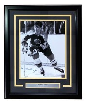 Bobby Orr Signed Framed 11x14 Boston Bruins B&W Photo GNR - $193.99
