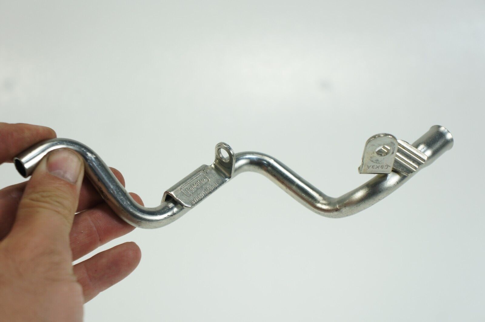 2009-2011 jaguar xf x250 engine motor oil pan hose tube line 8W937N148AB - $27.87