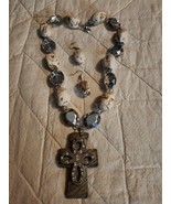 Pretty Bead 3-D Pendant Cross Necklace + Pierced Earrings. 2 pc set  Vin... - $35.54 CAD