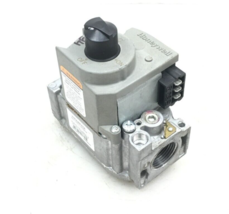 Honeywell Furnace Control Gas Valve VR8304M3558 inlet 1/2&quot; outlet 3/4&quot; u... - £55.23 GBP