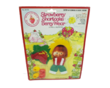 VINTAGE 1981 STRAWBERRY SHORTCAKE BERRY WEAR 2 DOLL OUTFITS IN PACKAGE N... - $65.55