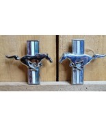 2 Ford Mustang Emblem Badge Chrome Pony Tri Bar Running Horse 30571-H2 R... - $442.69 MXN