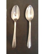 Lot of 2 WM ROGERS Silverware Spoons 1937 Memory Hiawatha Pattern Teaspoons - $131.92 MXN