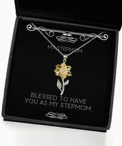 Unique Idea Stepmom Sunflower Pendant Necklace, Blessed to Have You As My Stepmo - £39.92 GBP