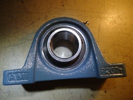 AMI P207T  2-Bolt Base Pillow Block Bearing - $402.66 MXN