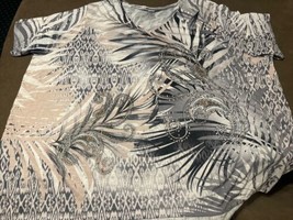 38C 5X Catherines Beautiful T-Shirt Top Beaded Jeweled 34W 36W shirt - $14.42